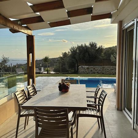 Villa Michael Triopetra Private Villa, Private Swimming Pool, Garden, Panoramic Sunset Bagian luar foto