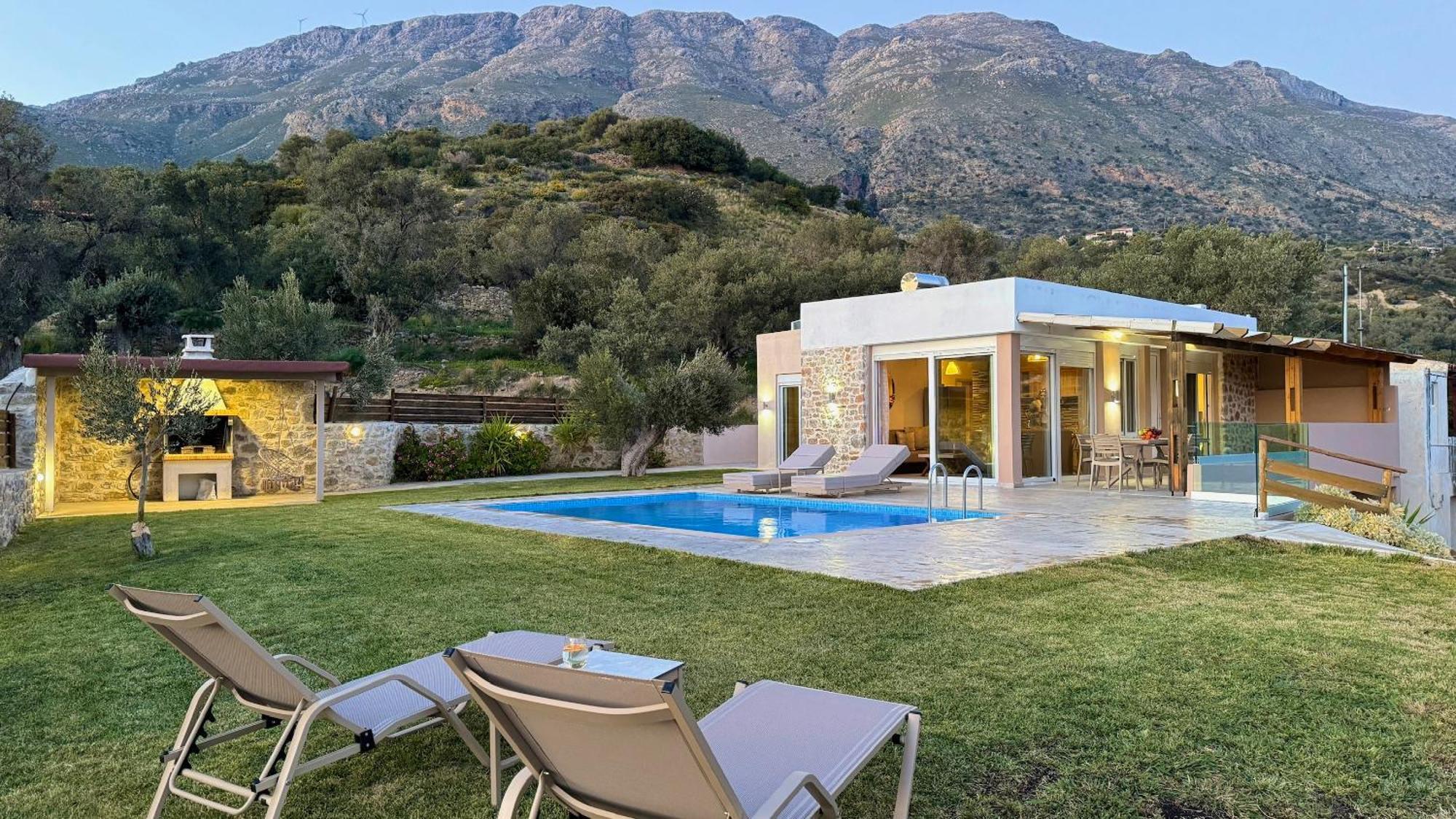 Villa Michael Triopetra Private Villa, Private Swimming Pool, Garden, Panoramic Sunset Bagian luar foto